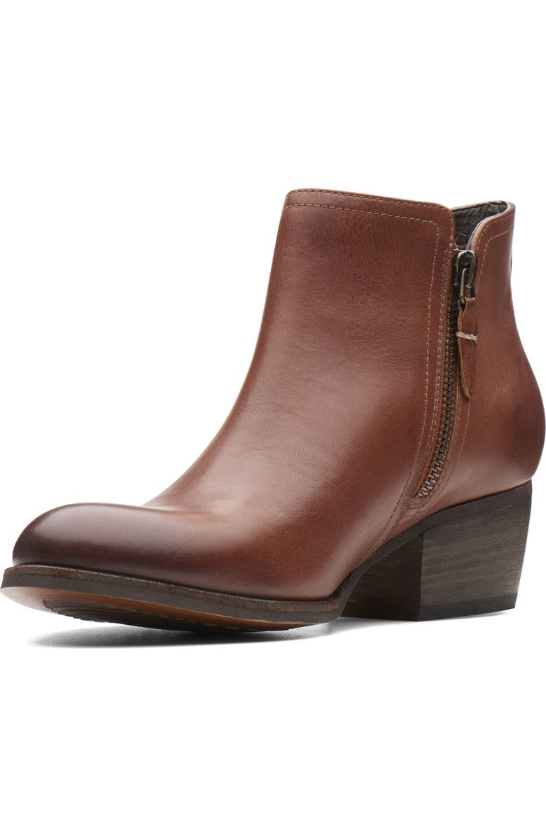 Clarks<sup>®</sup> Maypearl Ramie Bootie, Alternate, color,
