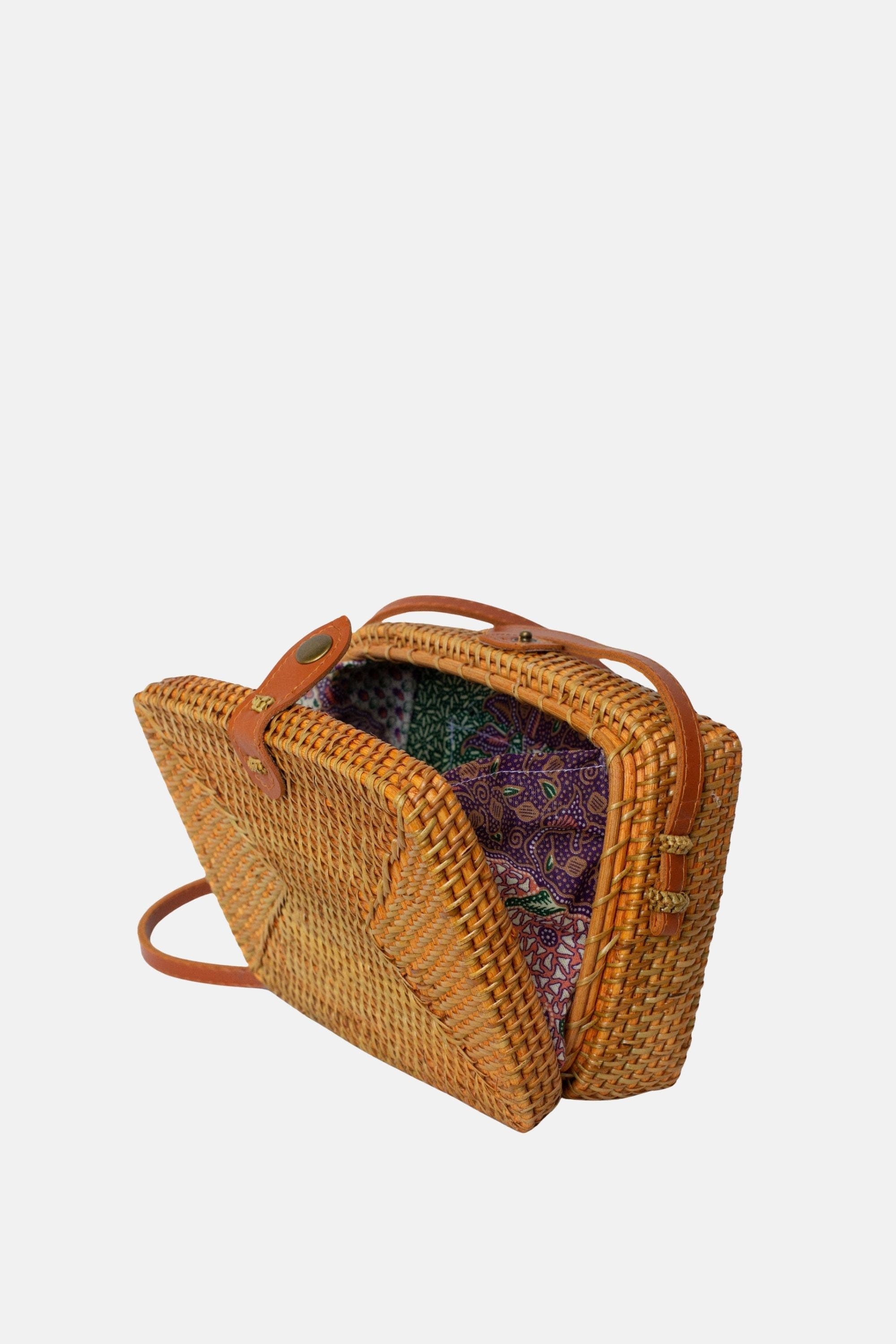 Jelavu Rae Crossbody Bag, Alternate, color, 