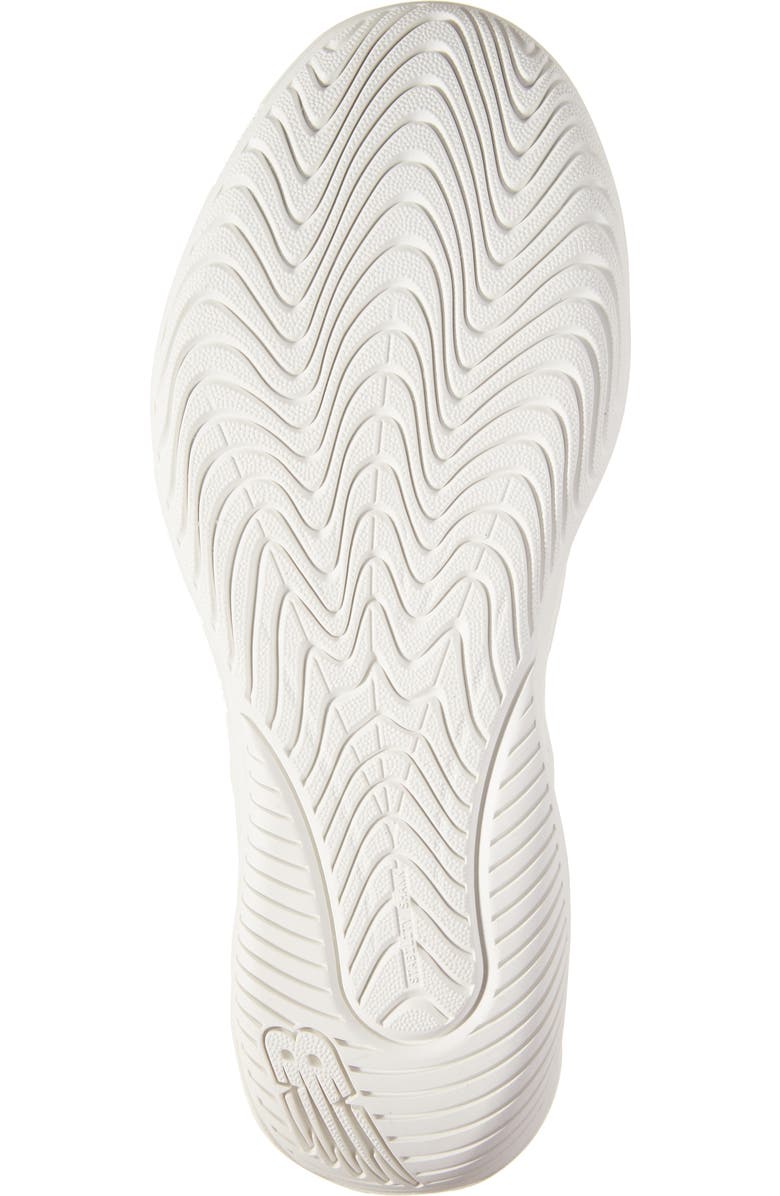 New Balance 696 v5 Athletic Sneaker, Alternate, color,