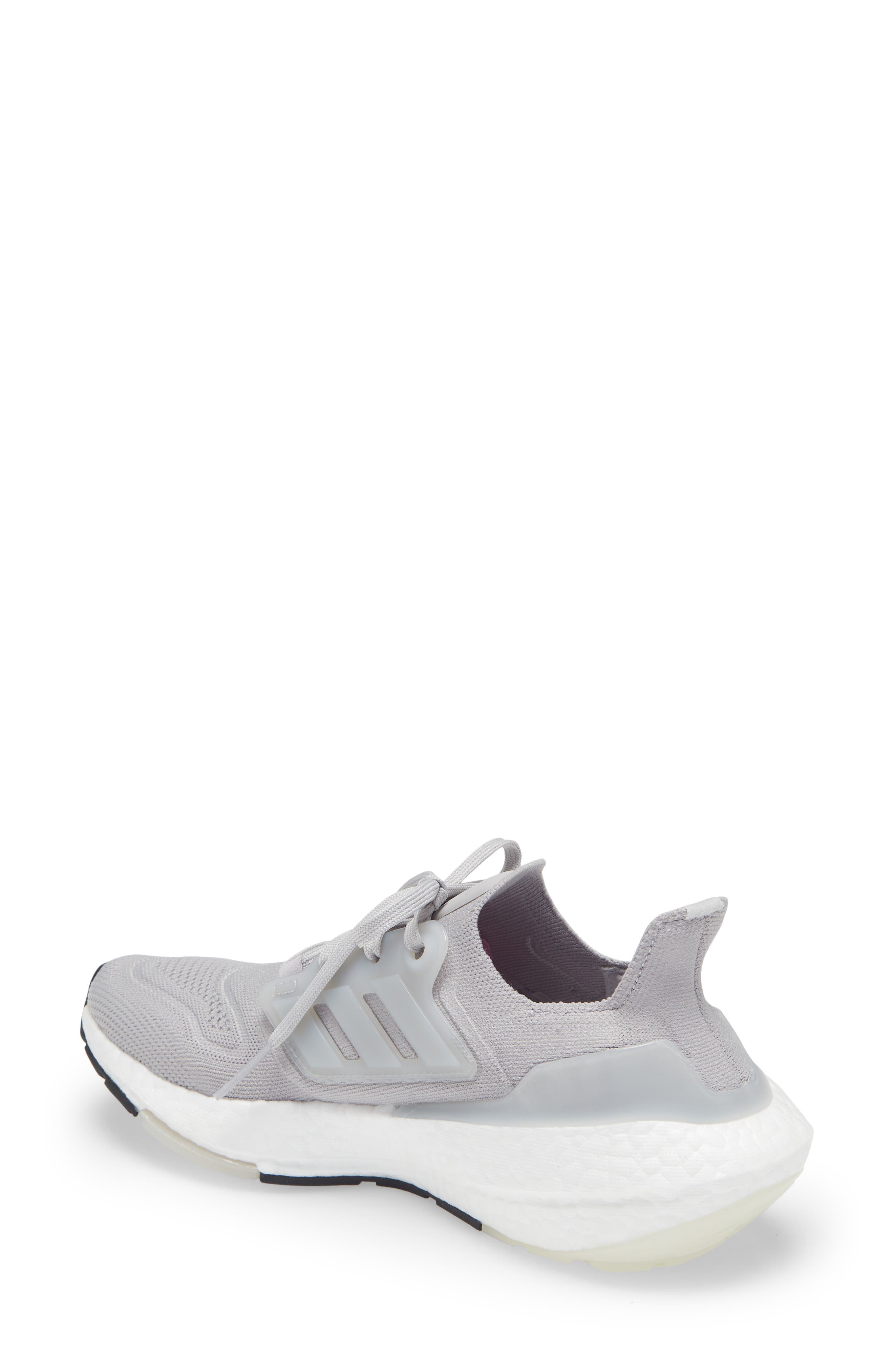 adidas Ultraboost 22 W Running Shoe, Alternate, color, Grey Two/ Grey Two/ Grey Two
