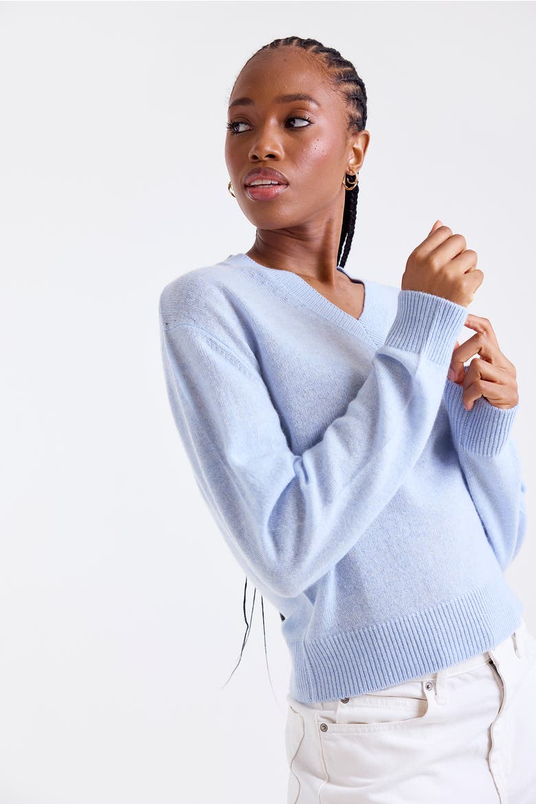 Vee V-Neck 100% Cashmere Sweater, Alternate, color, AZURE