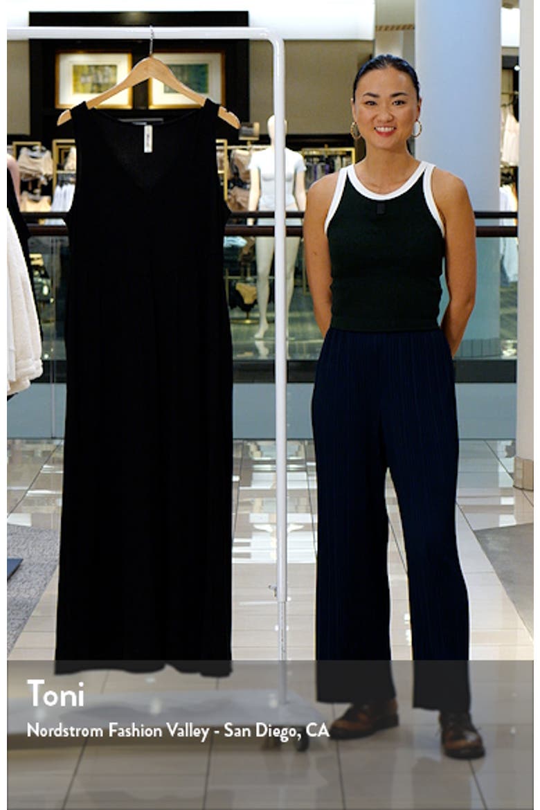 Sleeveless Stretch Maxi Dress video