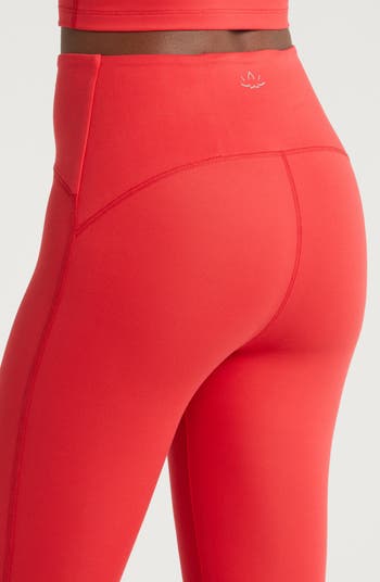 POWERBEYOND<sup>™</sup> Strive High Waisted Midi Leggings