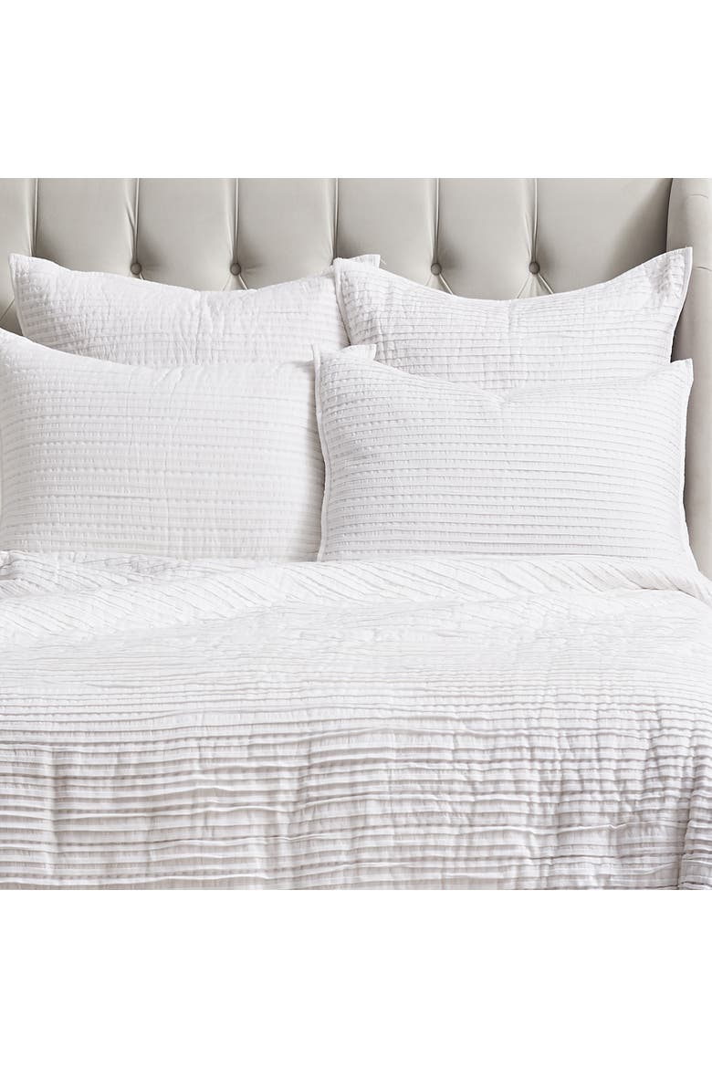 Tess Dove Queen Quilt, Alternate, color, White
