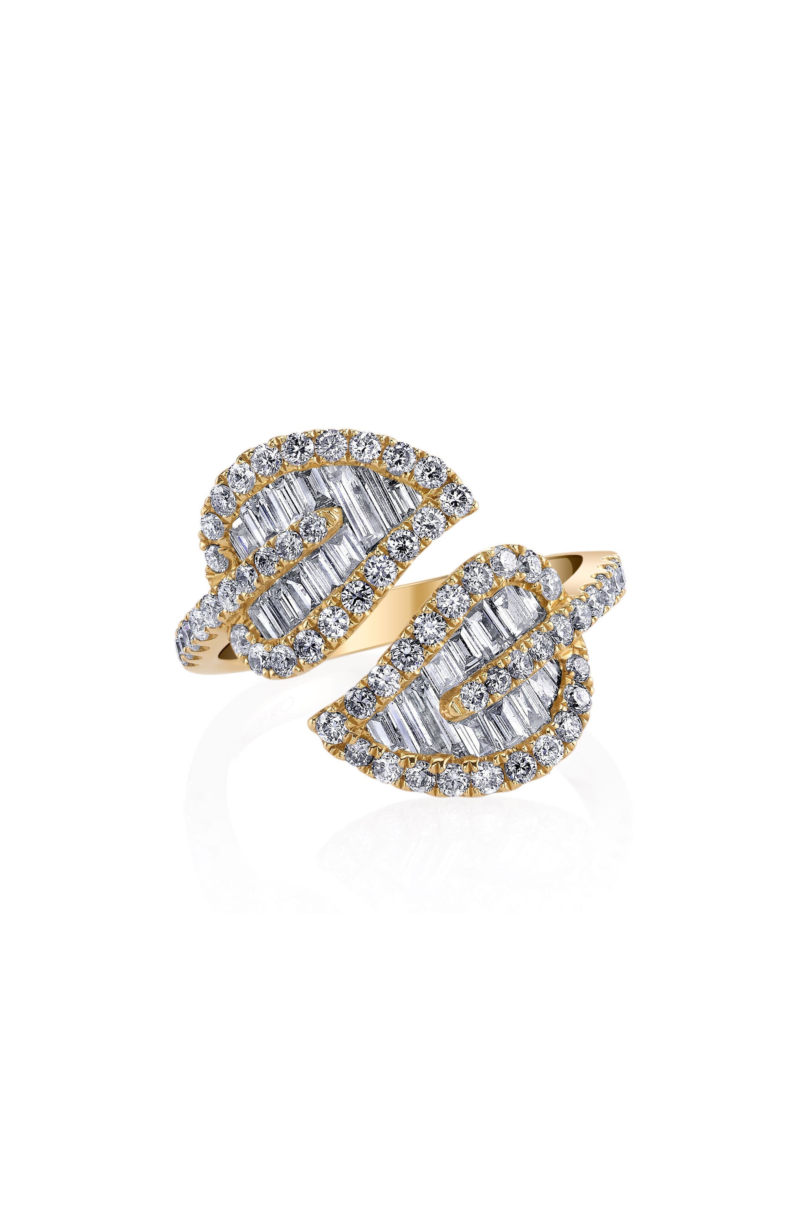 selected 18K YELLOW GOLD