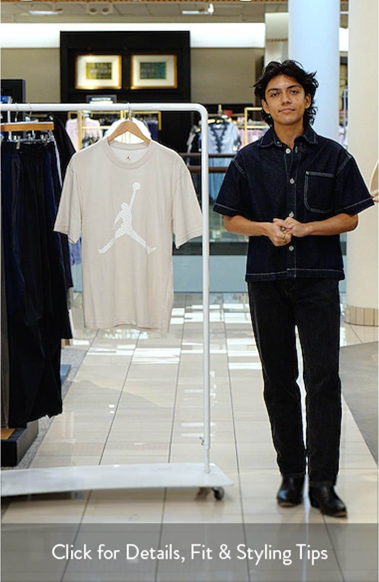 Brooklyn Graphic T-Shirt, sales video thumbnail