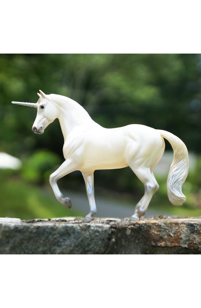 Breyer Horses The Freedom Series Lysander Unicorn, Alternate, color, White