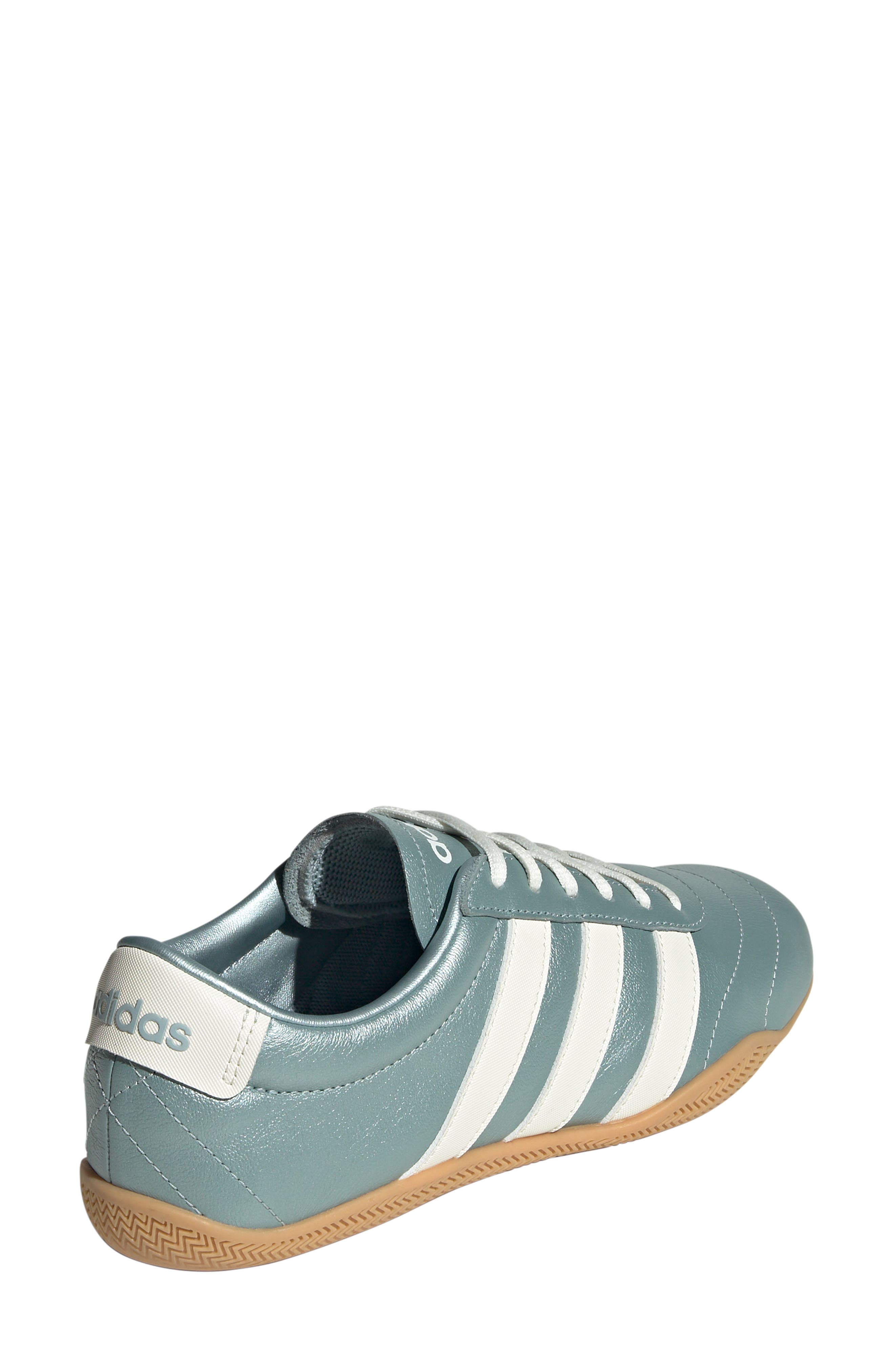 Grand Court Lo Sneaker, Alternate, color, MAGIC GREY MET/ WHITE/ GUM