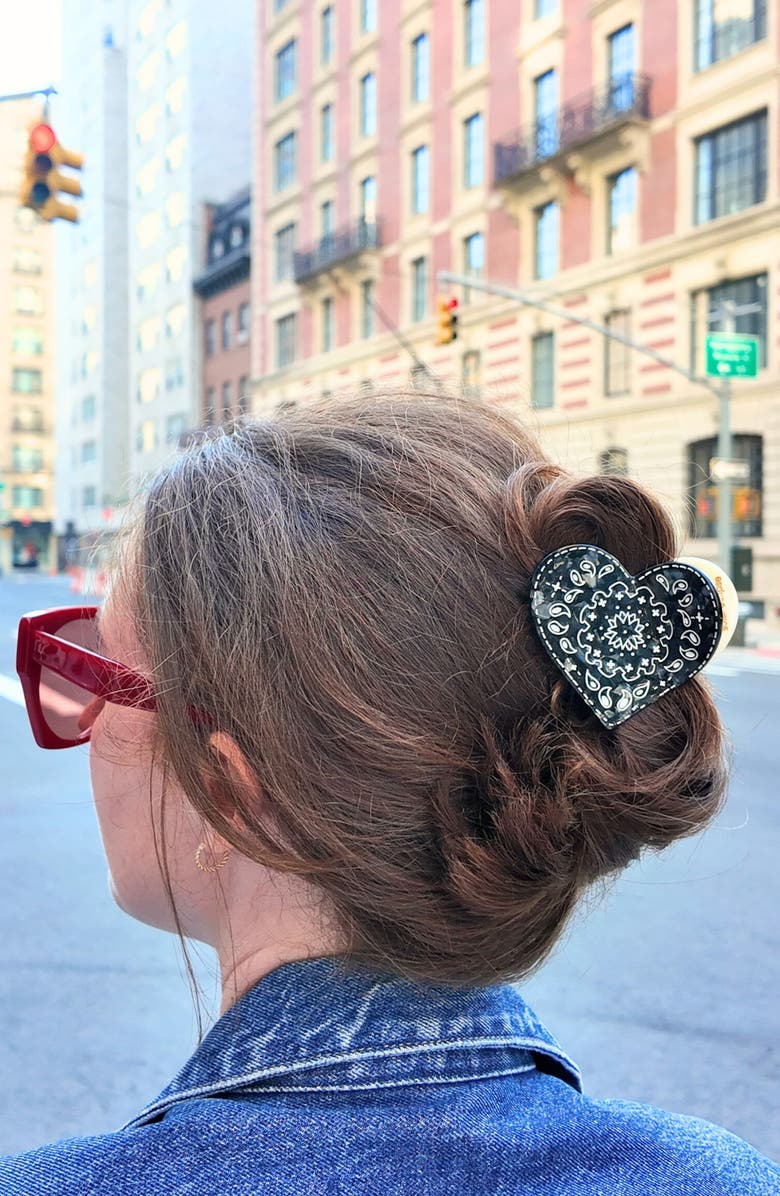 Solar Eclipse Paisley Heart Claw Hair Clip, Alternate, color, Black / White