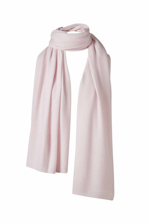 Garter Trim Travel Wrap