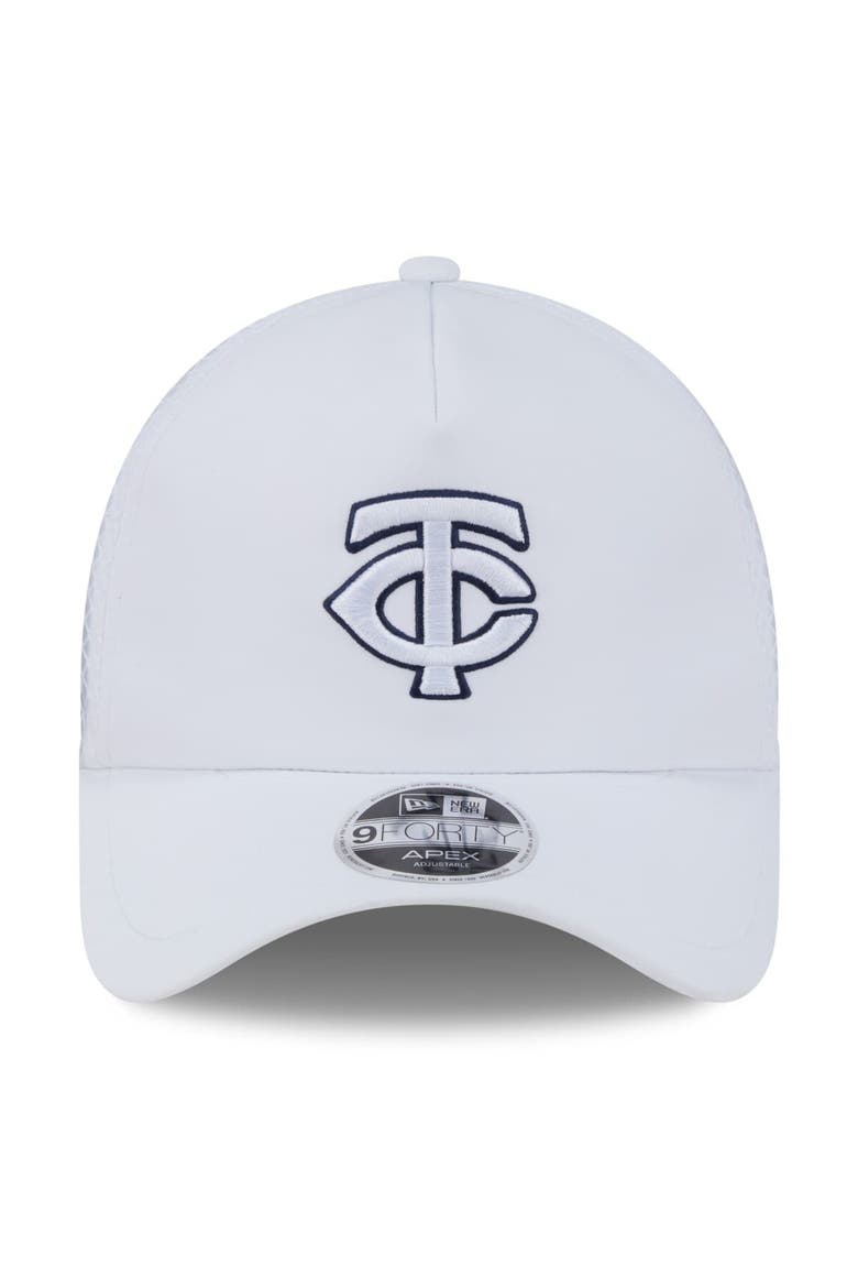 Men's New Era White Minnesota Twins 2026 Batting Practice Apex 9FORTY Adjustable Trucker Hat, Alternate, color, White