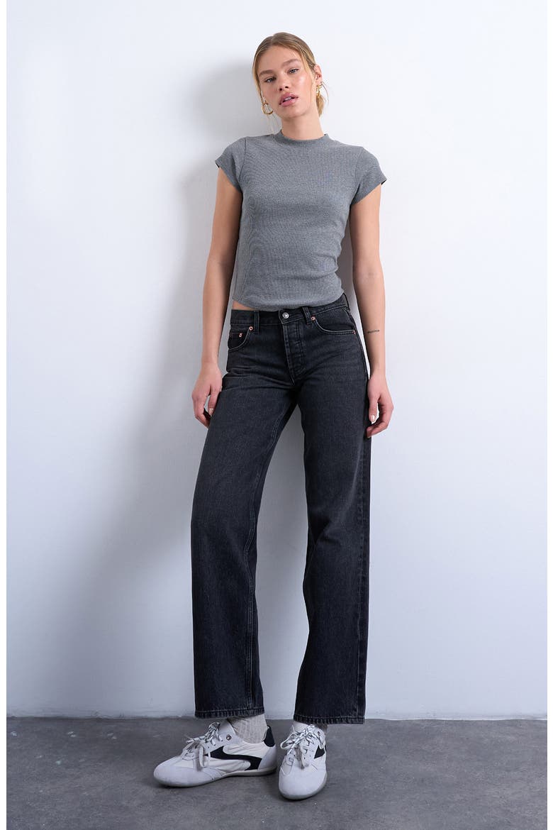 Curved Hem Fitted Stretch Cotton T-Shirt, Alternate, color, GREY