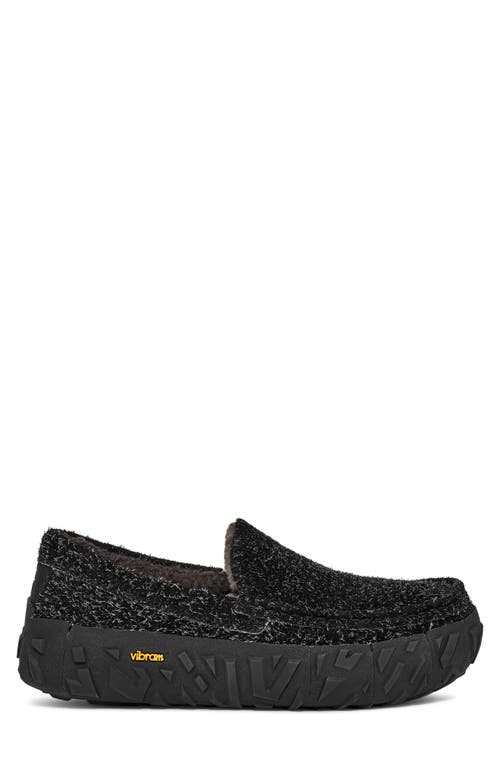 Ugg(r) Ascot Wrap Tech Slipper In Black
