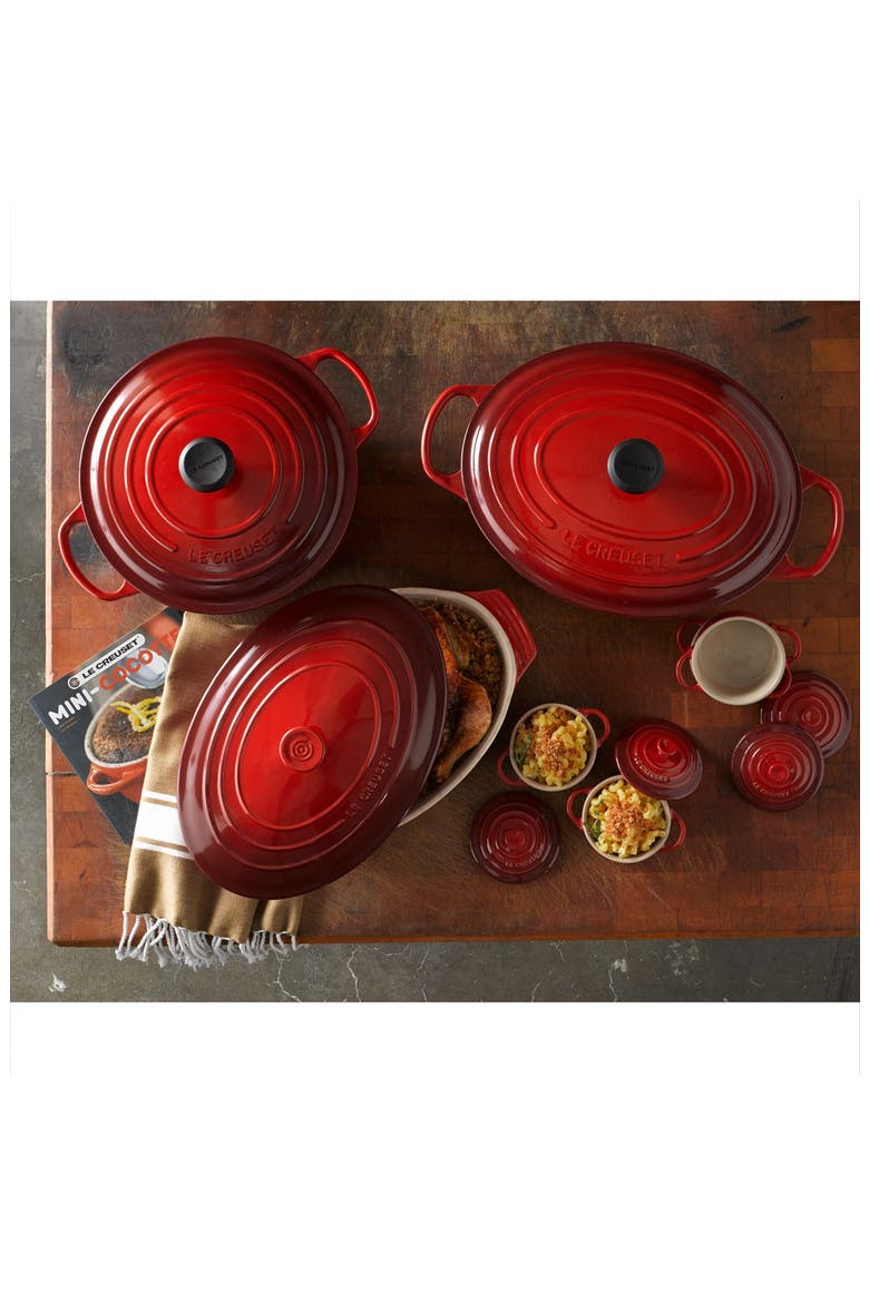 Signature 9 1/2 Quart Oval Enamel Cast Iron French/Dutch Oven, Alternate, color, WHITE