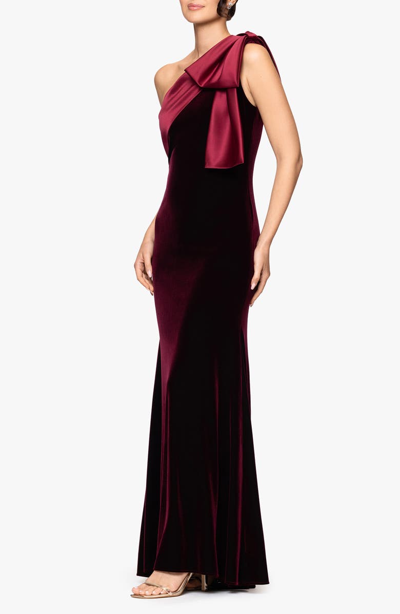 Betsy & Adam Bow One-Shoulder Mikado Gown, Alternate, color, Burgundy