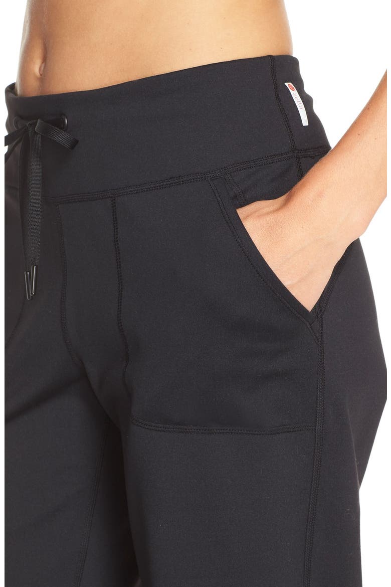 'All Star' Athletic Capri Pants, Alternate, color, BLACK