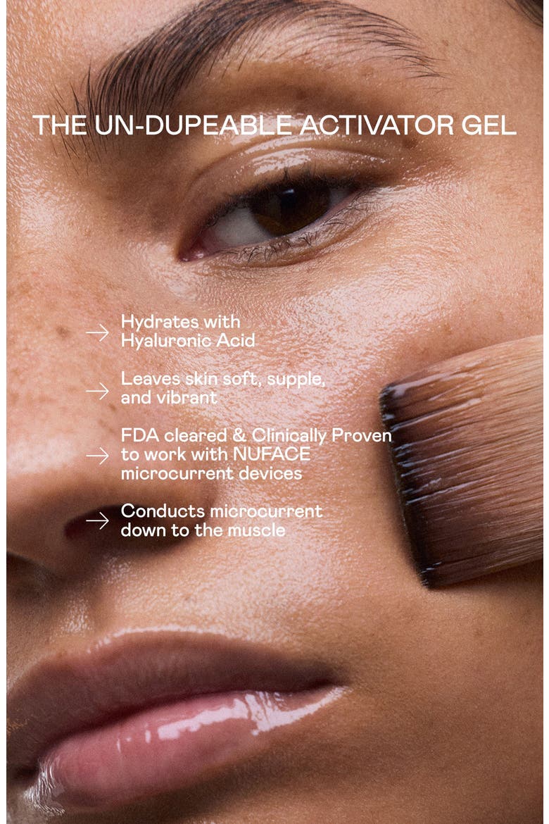Aqua Gel Hydrating Microcurrent Activator with Hyaluronic Acid