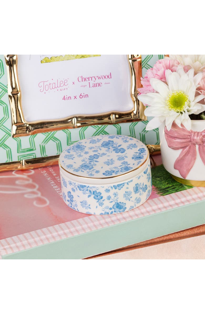 Totalee Gift Blue Floral Ring Dish with lid Ceramic Blue, Alternate, color, Blue