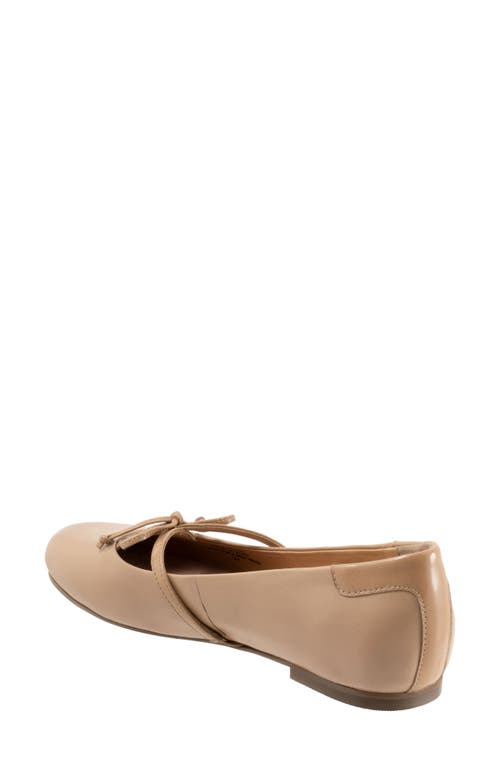 Trotters Carissa Ballet Flat In Beige