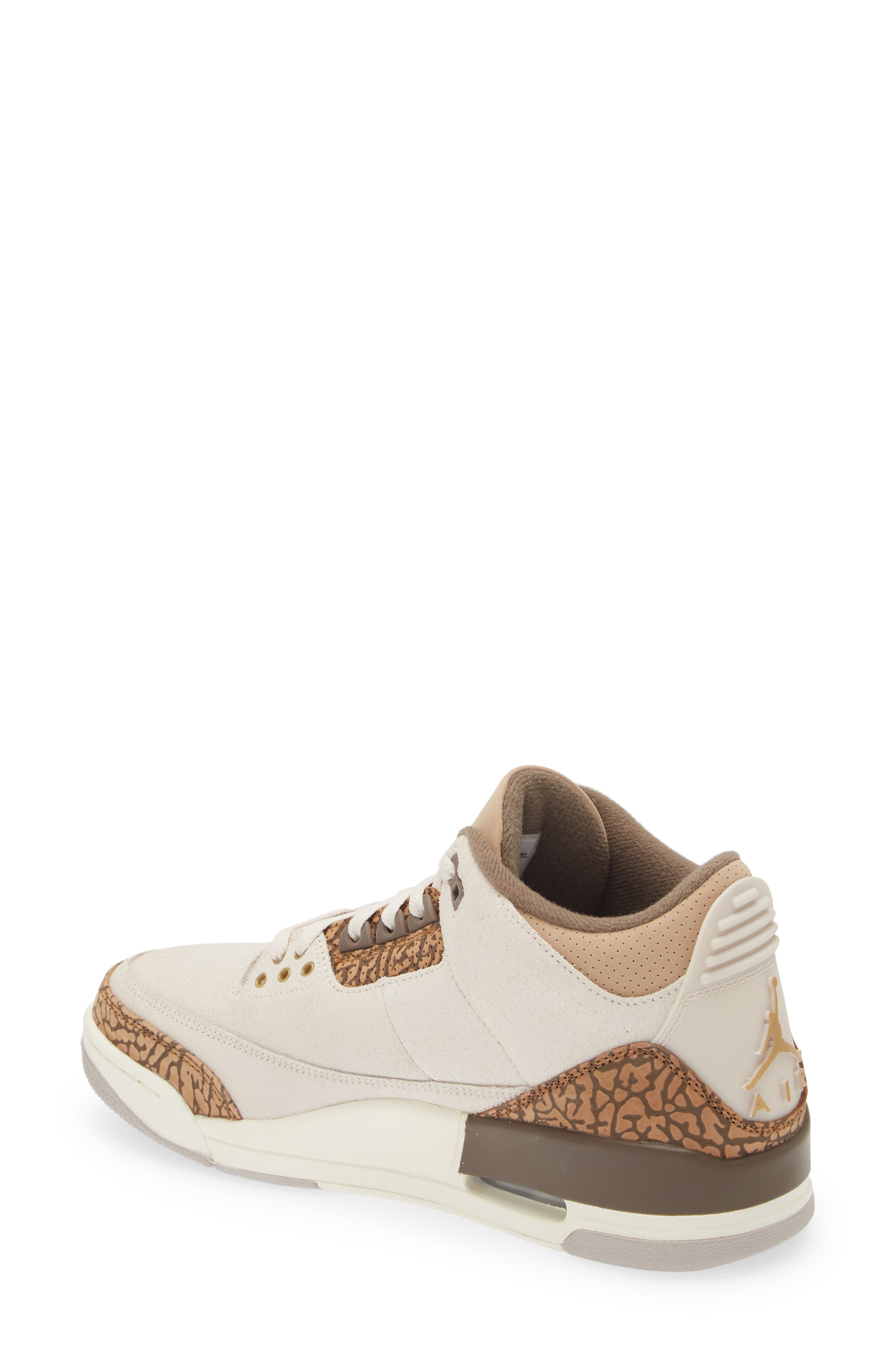 Jordan Air Jordan 3 Retro Basketball Sneaker, Alternate, color, Light Orewood Brown/ Gold