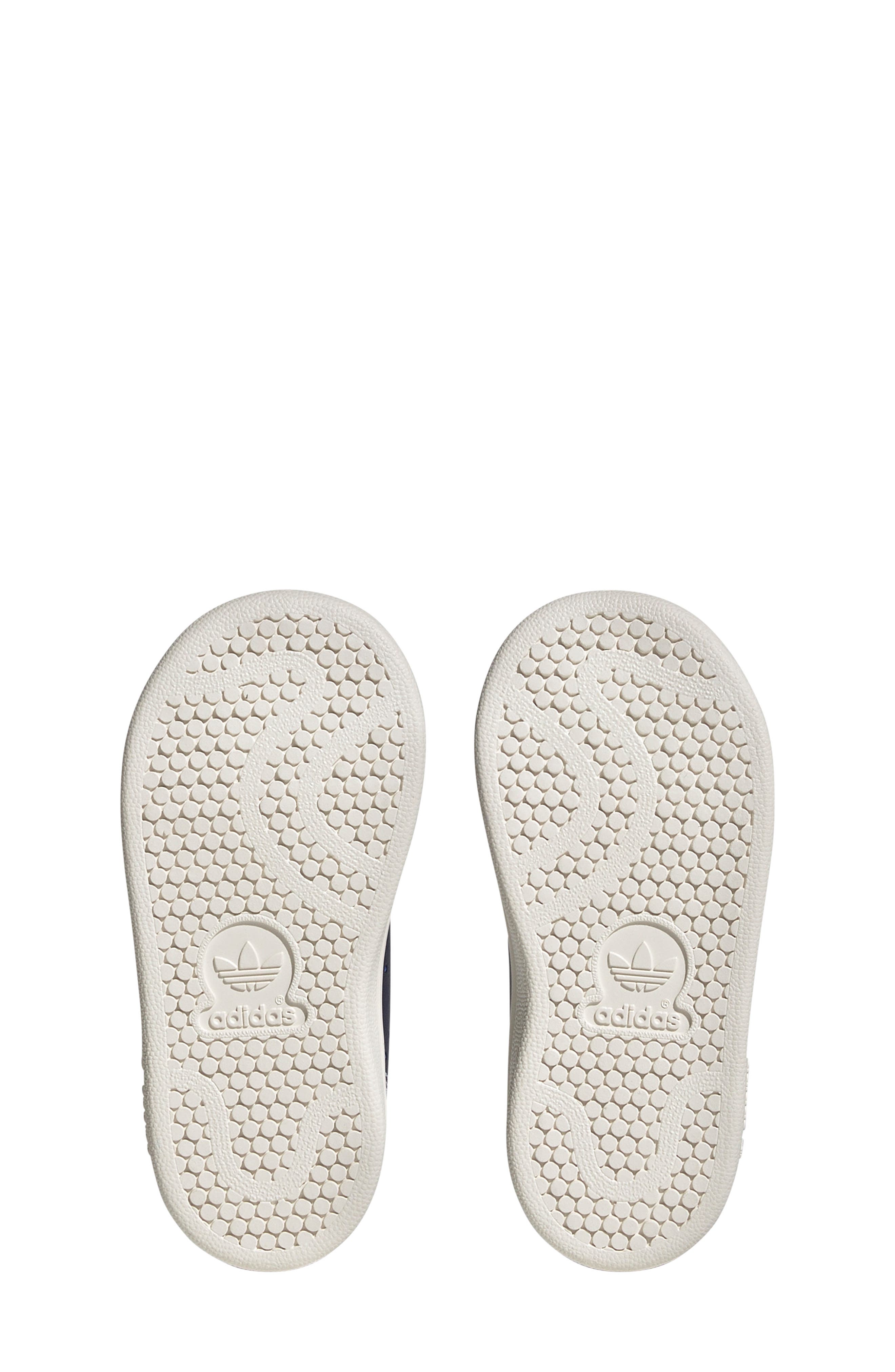 adidas Kids' Stan Smith Sneaker, Alternate, color, 