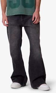 mnml Kick Flare Jeans