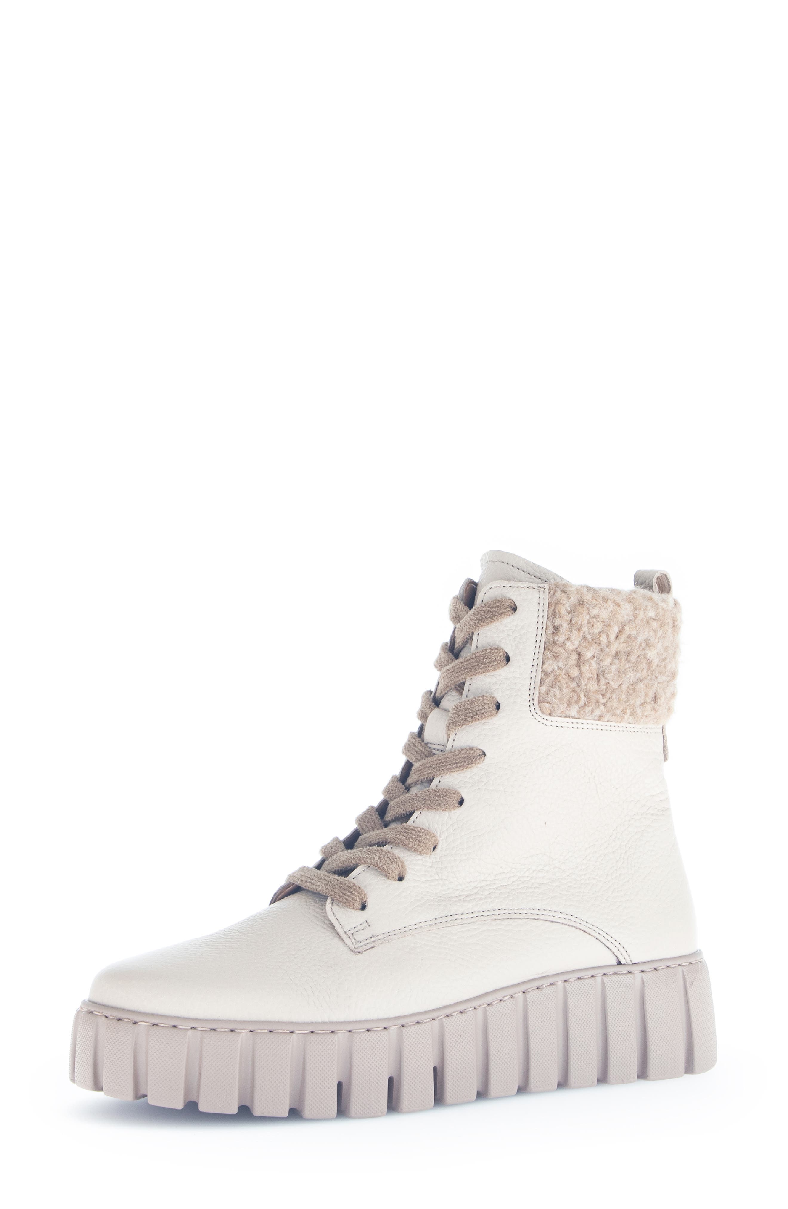 IVORY/ LIGHT CAMEL