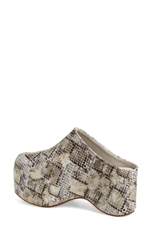 Azalea Wang Teatree Platform Clog In Sand
