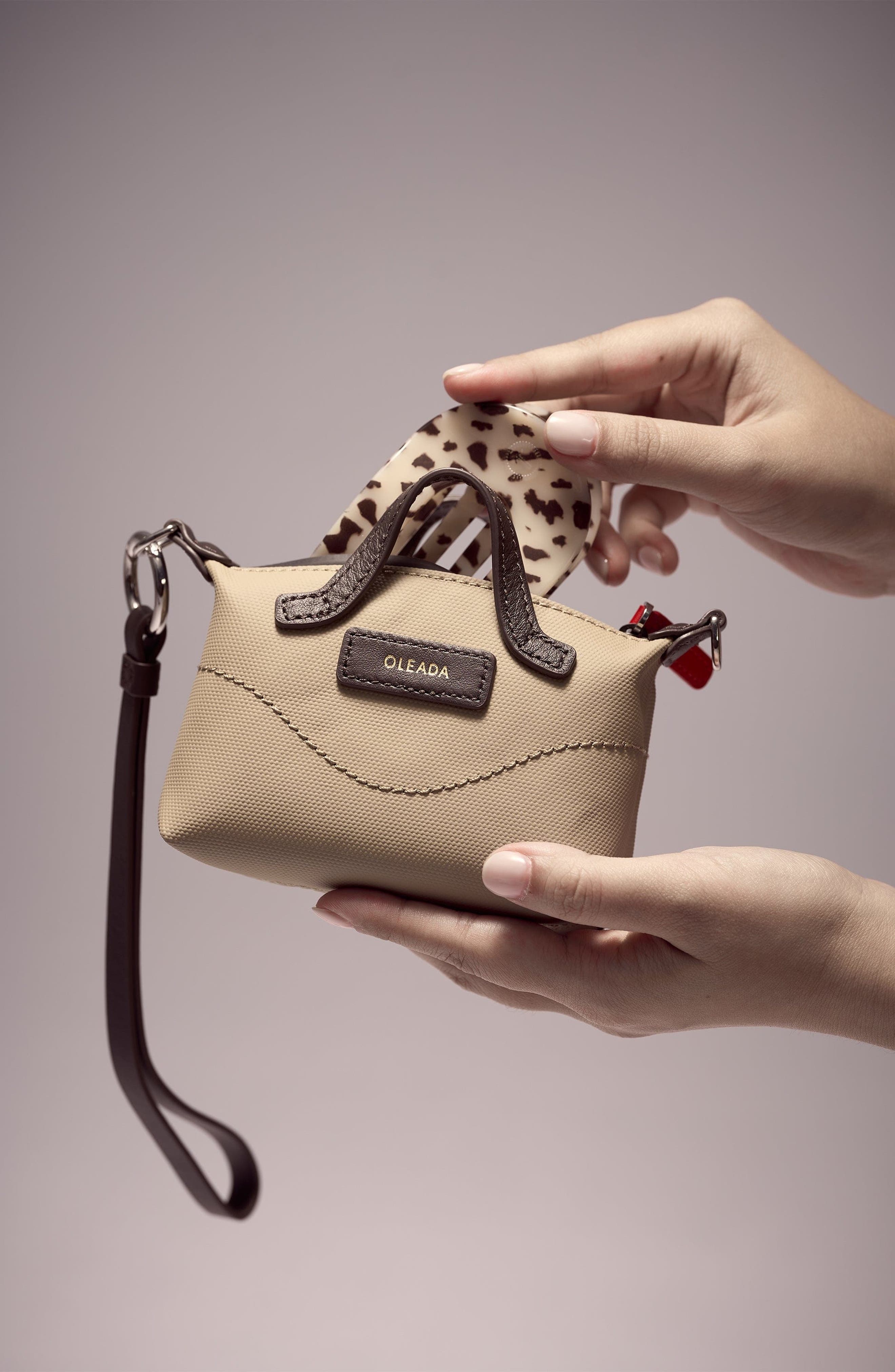 AnyWear AnyDuffle Charm, Alternate, color, Abu Dhabi