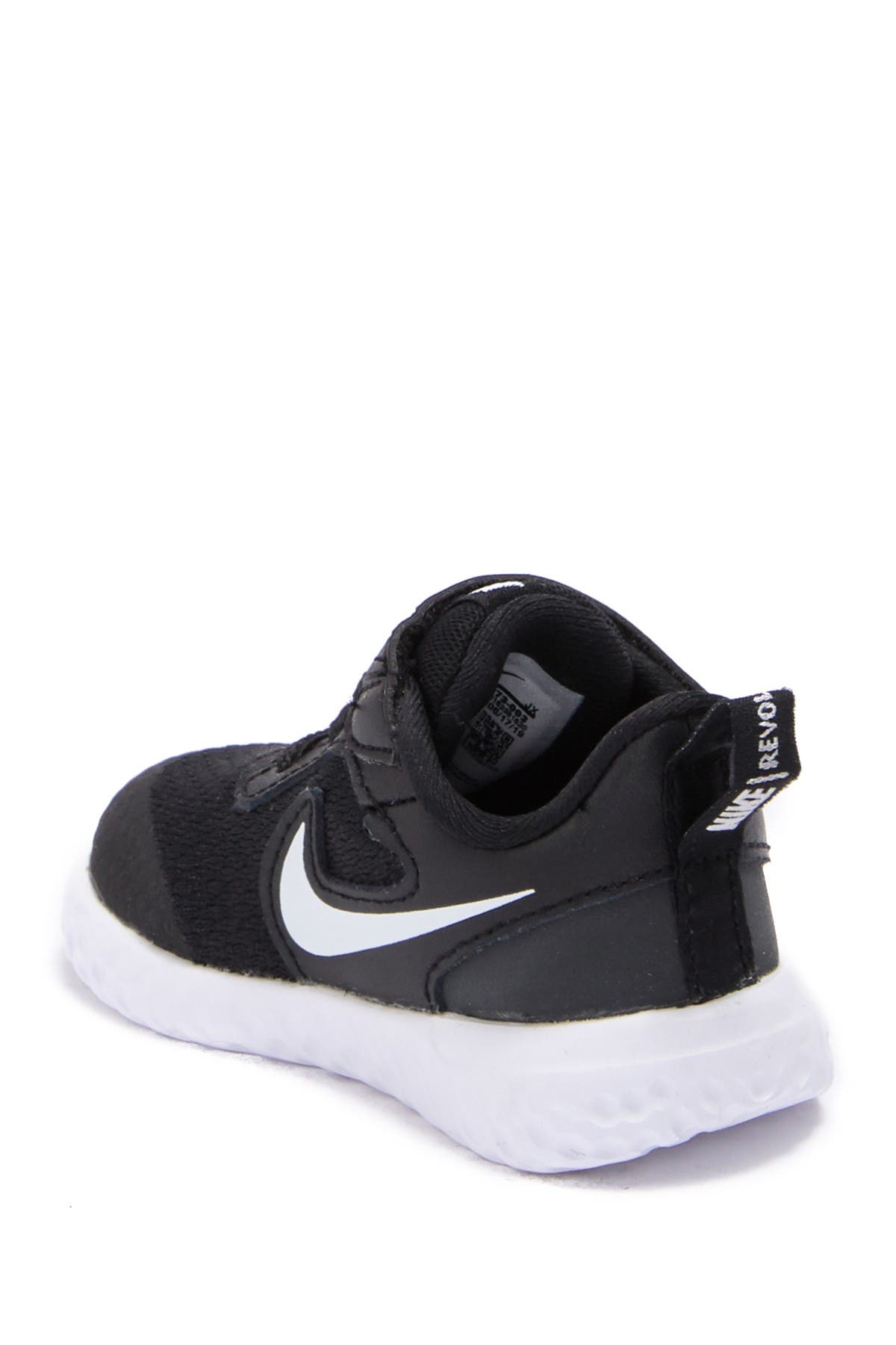 Revolution 5 Sneaker, Alternate, color, 003 BLACK/WHITE
