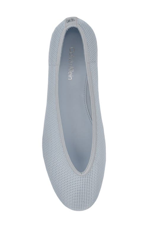 Calvin Klein Zinya Flat In Blue