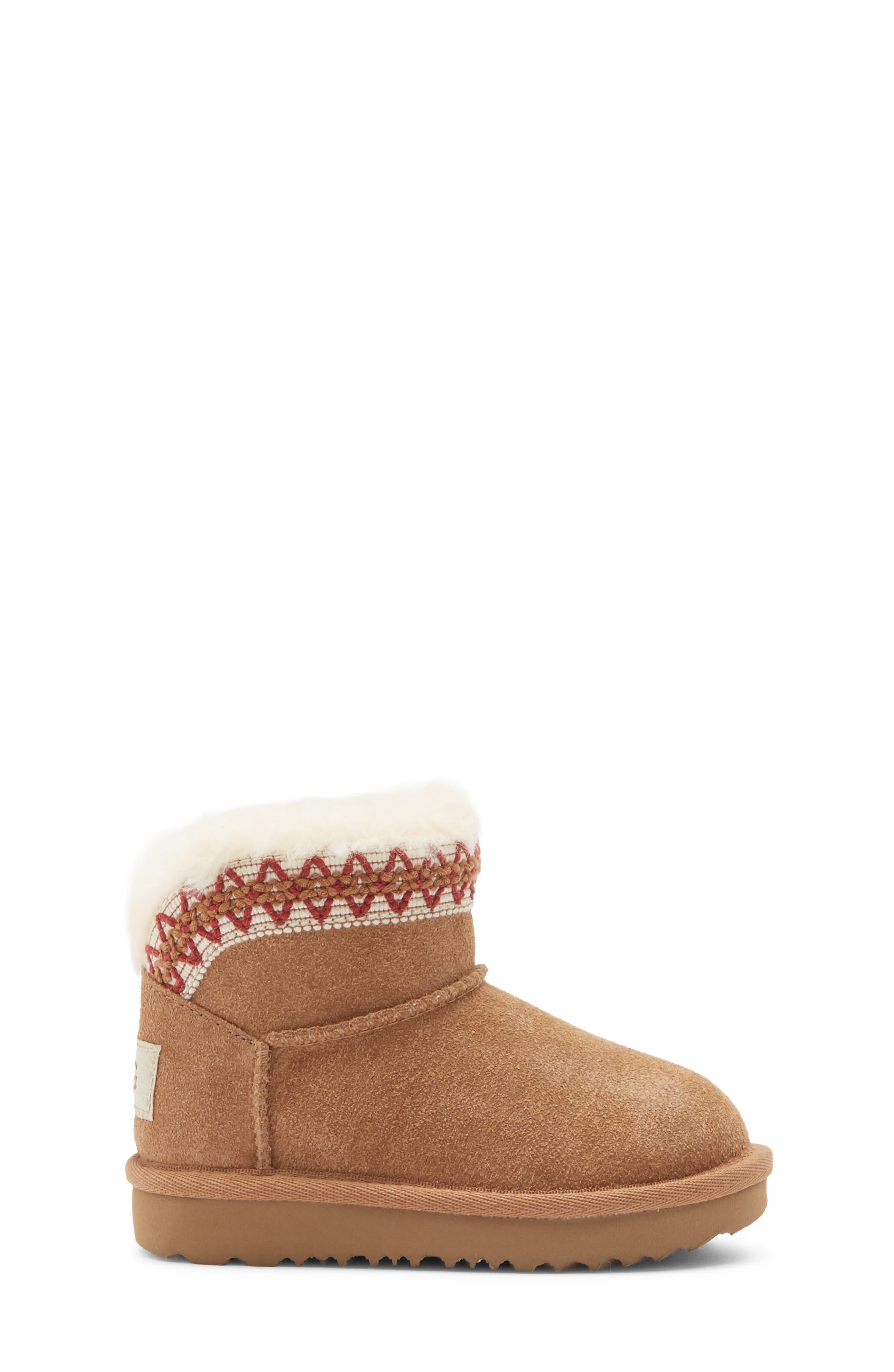 Kids' Classic Ultra Mini Taslyn Boot, Alternate, color, CHESTNUT