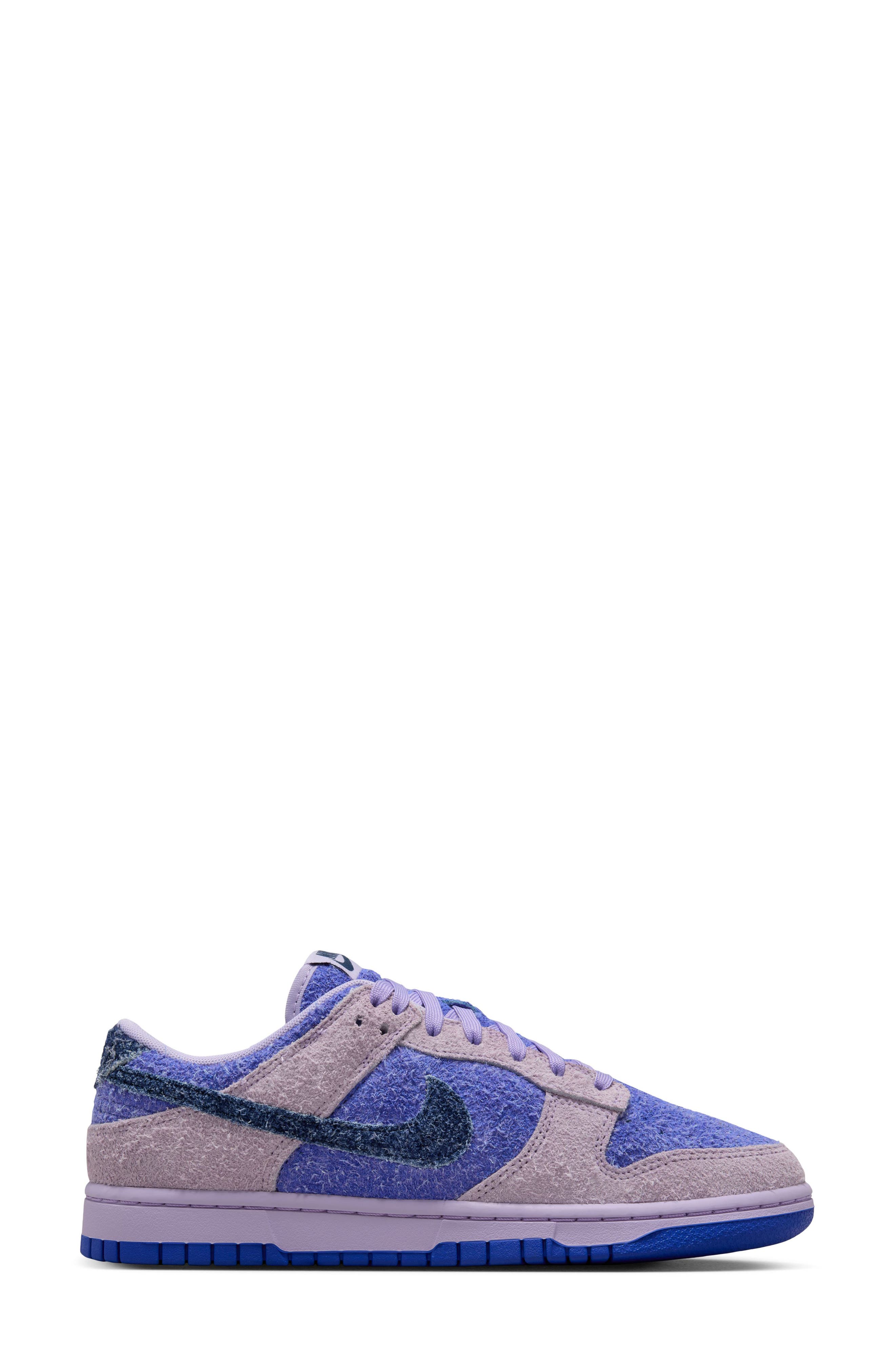 Dunk Low SE Basketball Sneaker, Alternate, color, HYDRANGEAS/ DEEP ROYAL BLUE