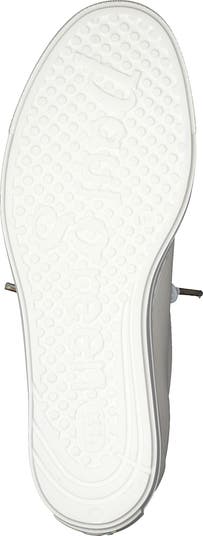 Faye Sneaker
