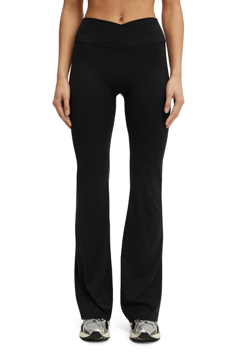 Women's Active Ultra Luxe Cross Front Invisible Scrunch Flare, Main, color, Black