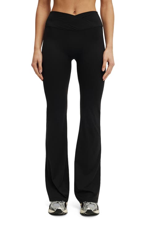 Women's Active Ultra Luxe Cross Front Invisible Scrunch Flare