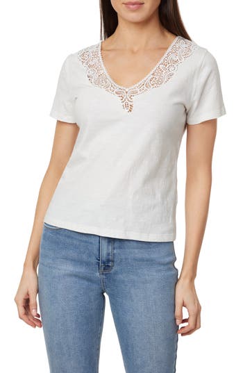 Curve Appeal Lace Inset V-neck Cotton T-shirt In Soft Ivory