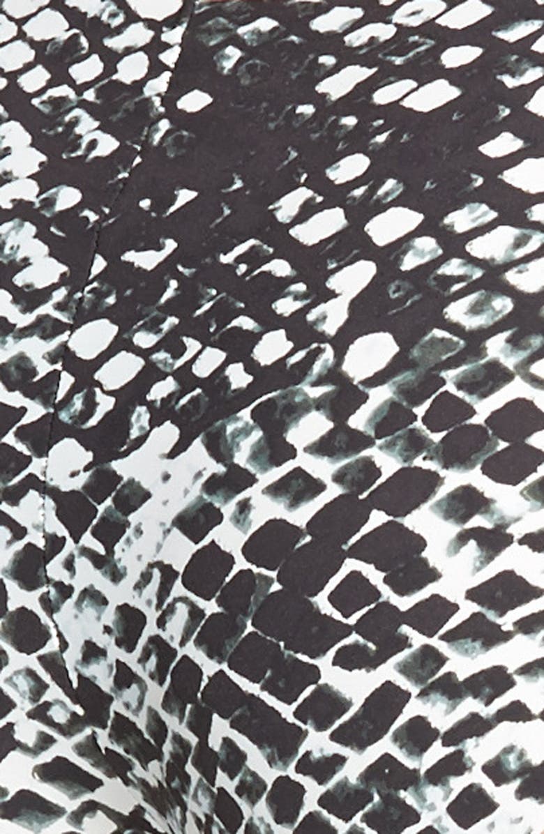 Calvin Klein Invisibles Hipster Briefs, Alternate, color, 