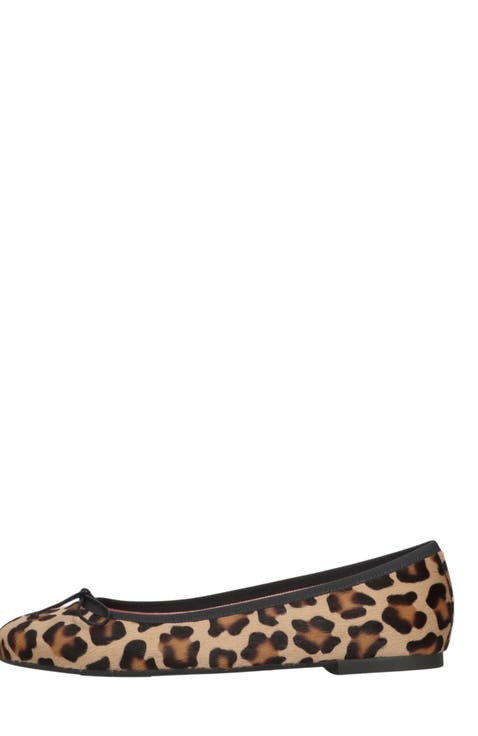 Round Toe Leopard Ballet Flat