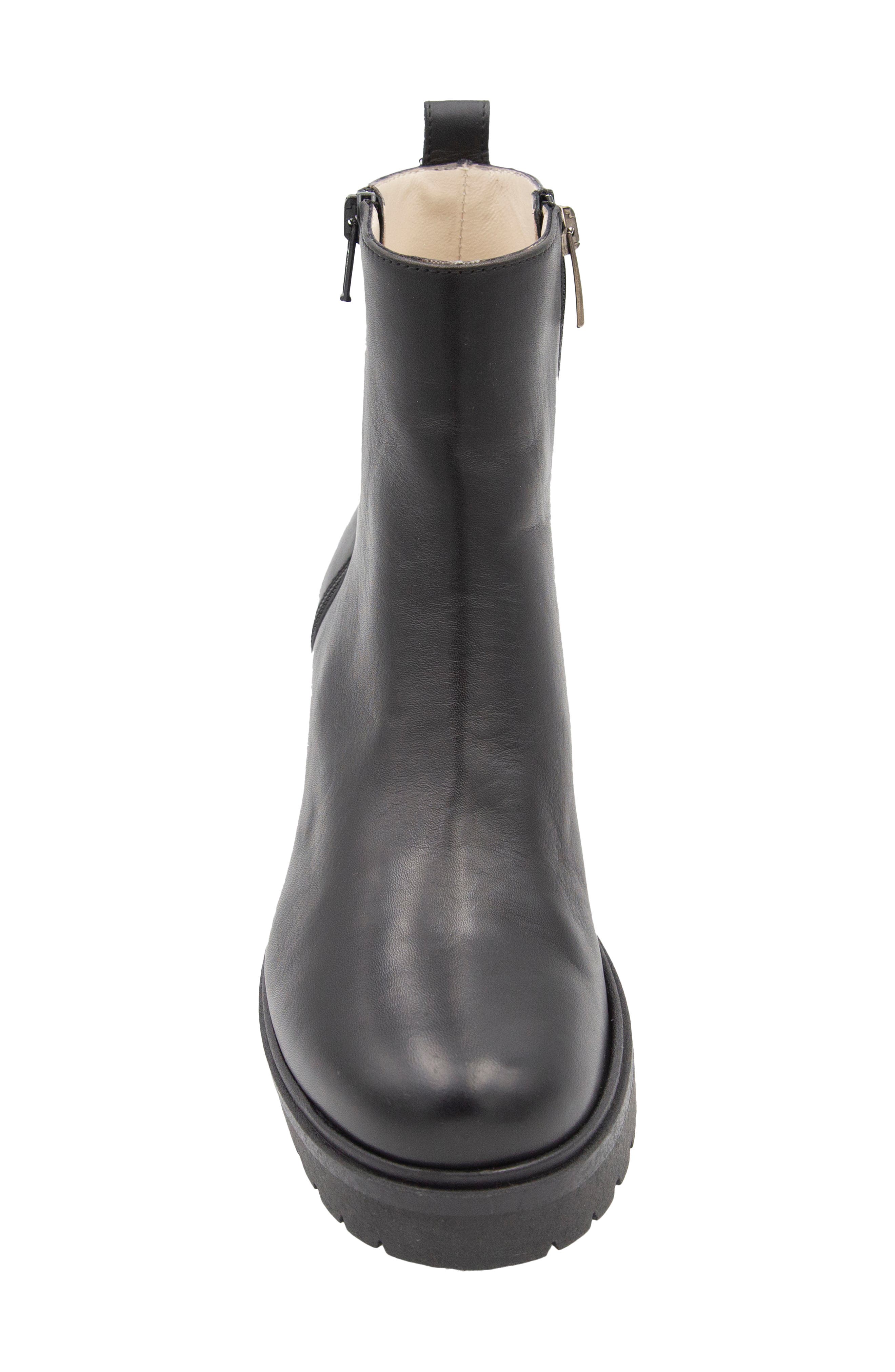 Amalfi by Rangoni Trota Lug Sole Bootie, Alternate, color, 