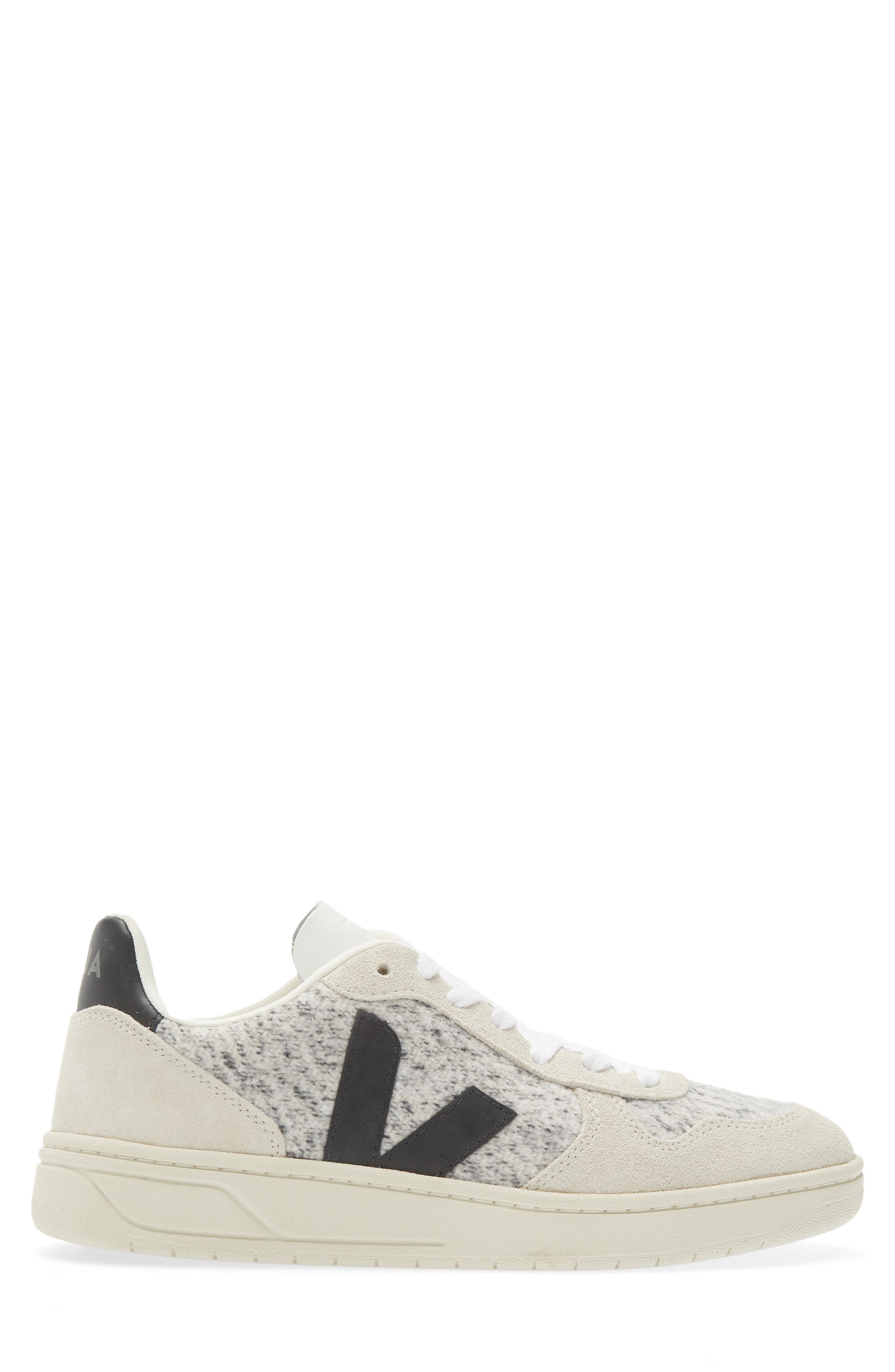 Veja V-10 Sneaker, Alternate, color, 