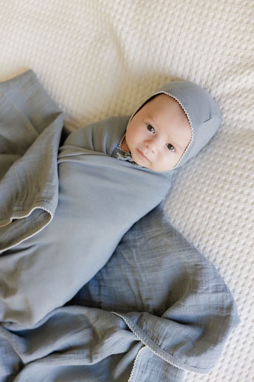 Ely's & Co. Aurora Classics Kimono Collection In Gray