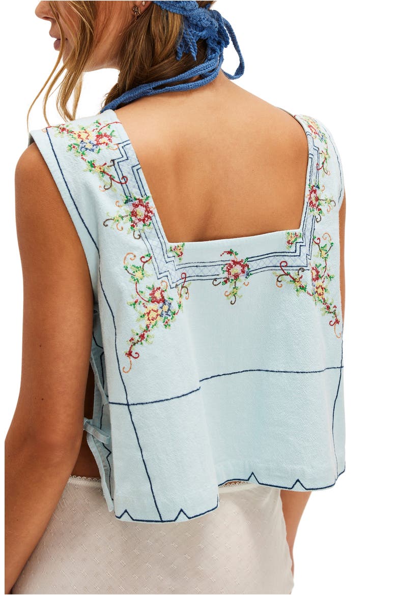 Garden Wall Embroidered Crop Cotton Top, Alternate, color, BLUE COMBO