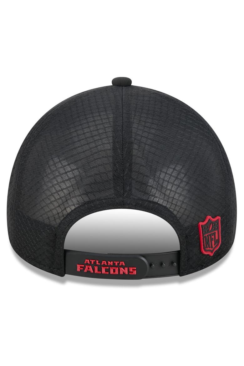 Men's New Era Black Atlanta Falcons 2026 Sideline Apex 9FORTY Adjustable Trucker Hat, Alternate, color, Black