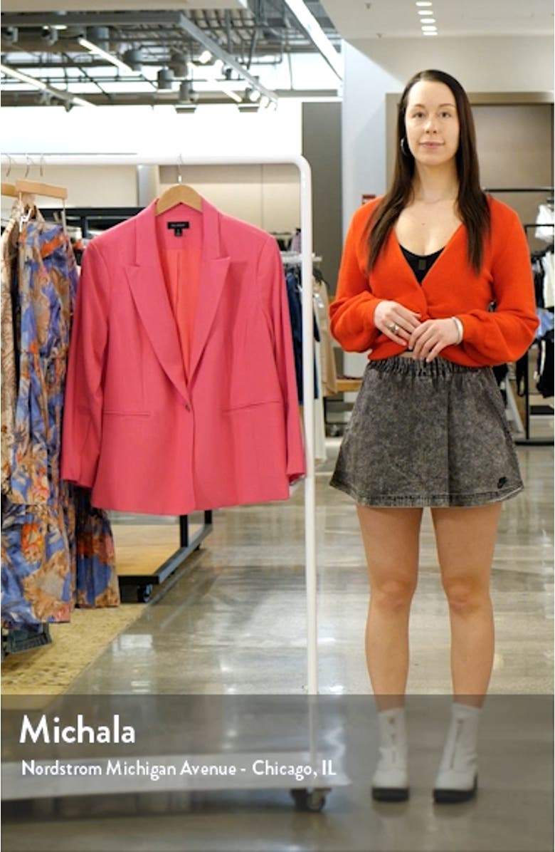 Split Cuff Blazer, sales video thumbnail
