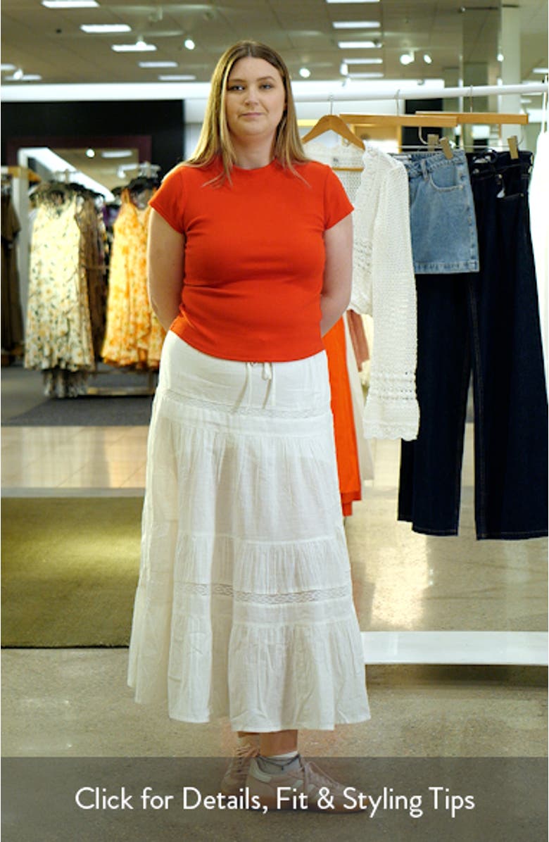 Curved Hem Fitted Stretch Cotton T-Shirt, sales video thumbnail