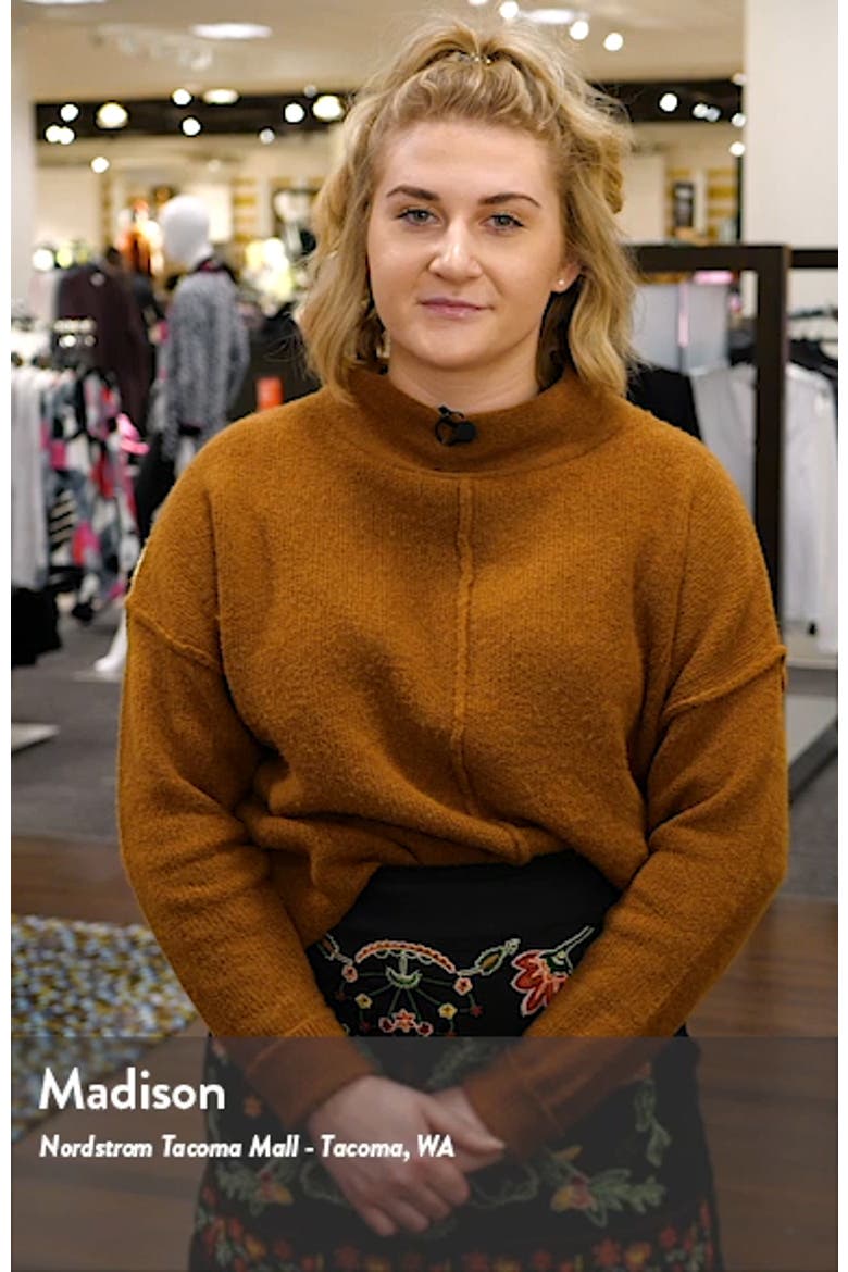 x Living in Yellow Mary Fleece Off the Shoulder Top (Nordstrom Exclusive) video