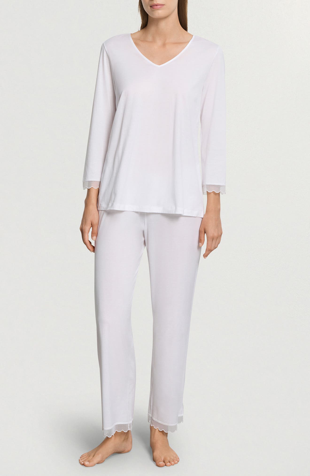 selected WHITE