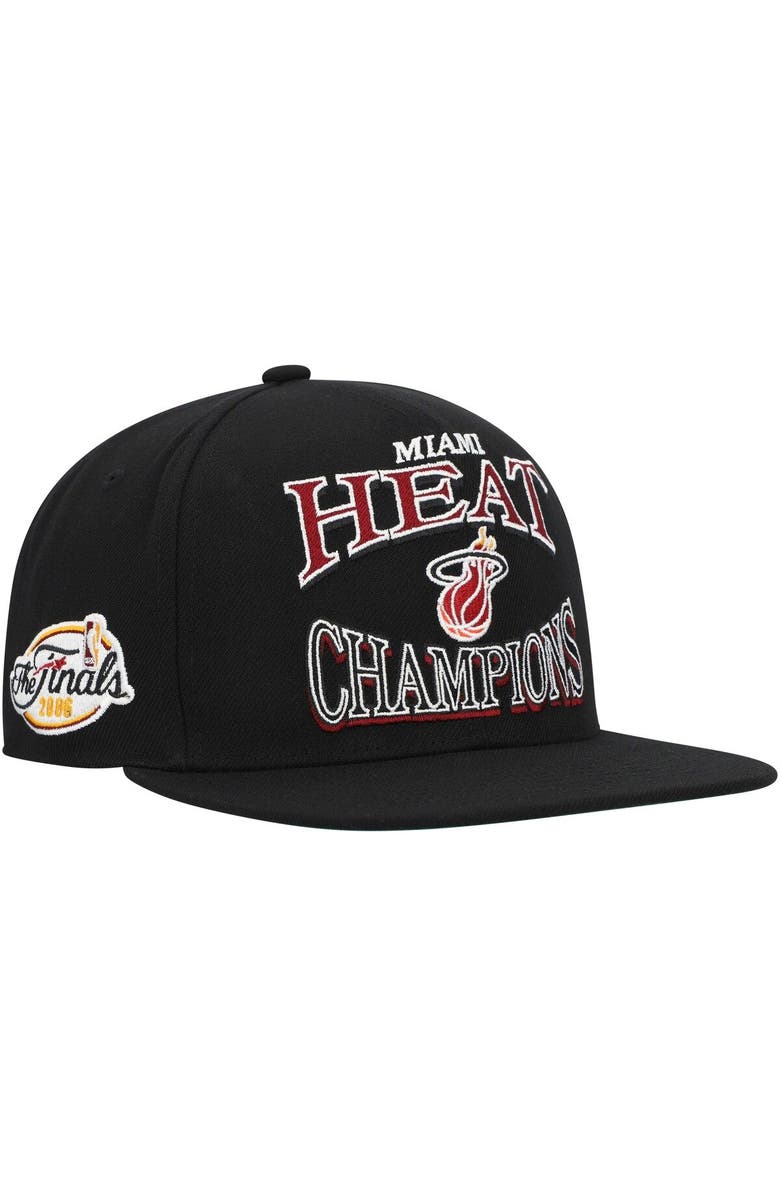 Mitchell & Ness Men's Mitchell & Ness  Black Miami Heat Hardwood Classics SOUL Champions Era Diamond Snapback Hat, Main, color, 