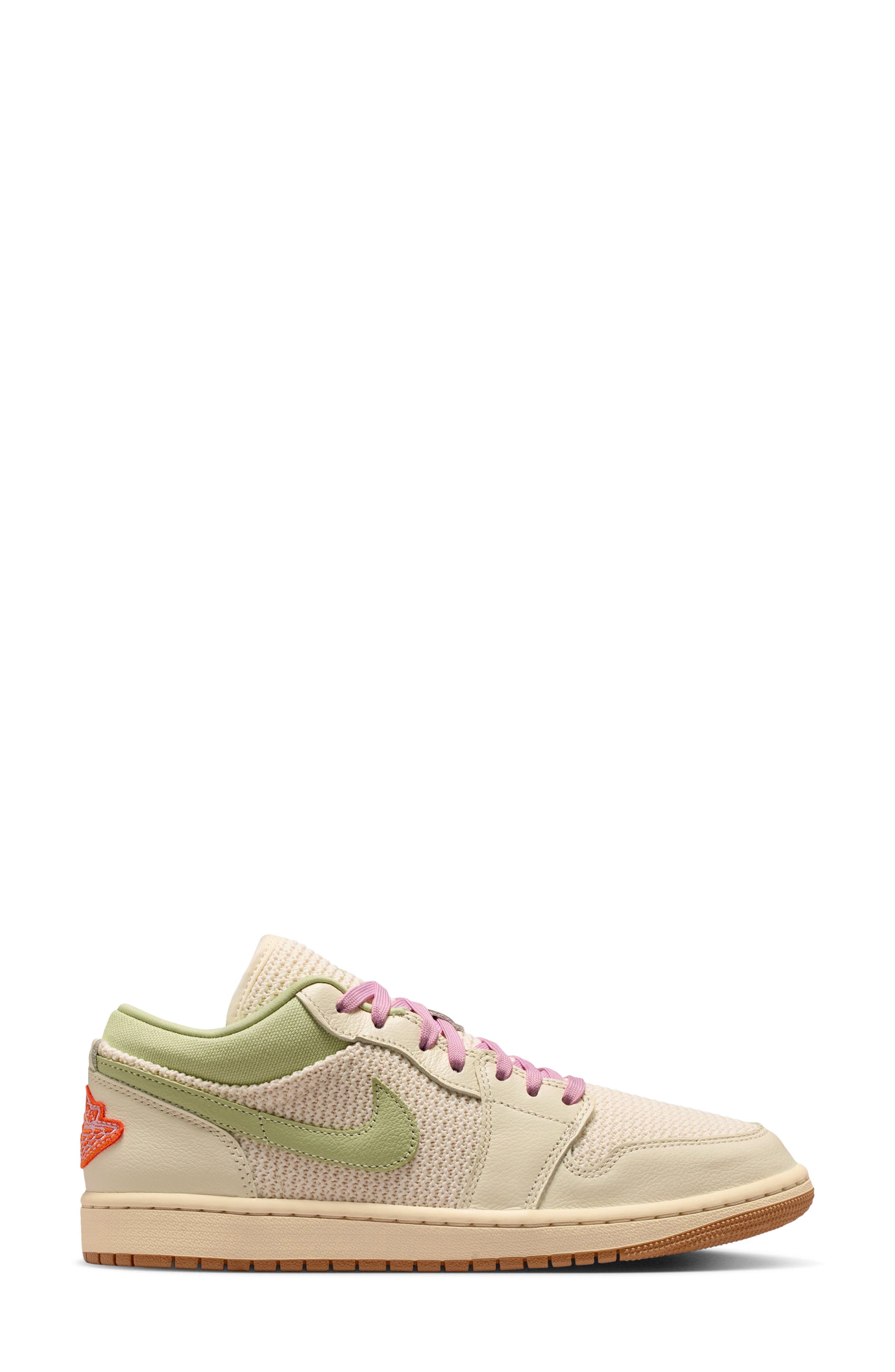 Jordan Air Jordan 1 Low SE Basketball Sneaker, Alternate, color, 100 Sail/Icdcmn